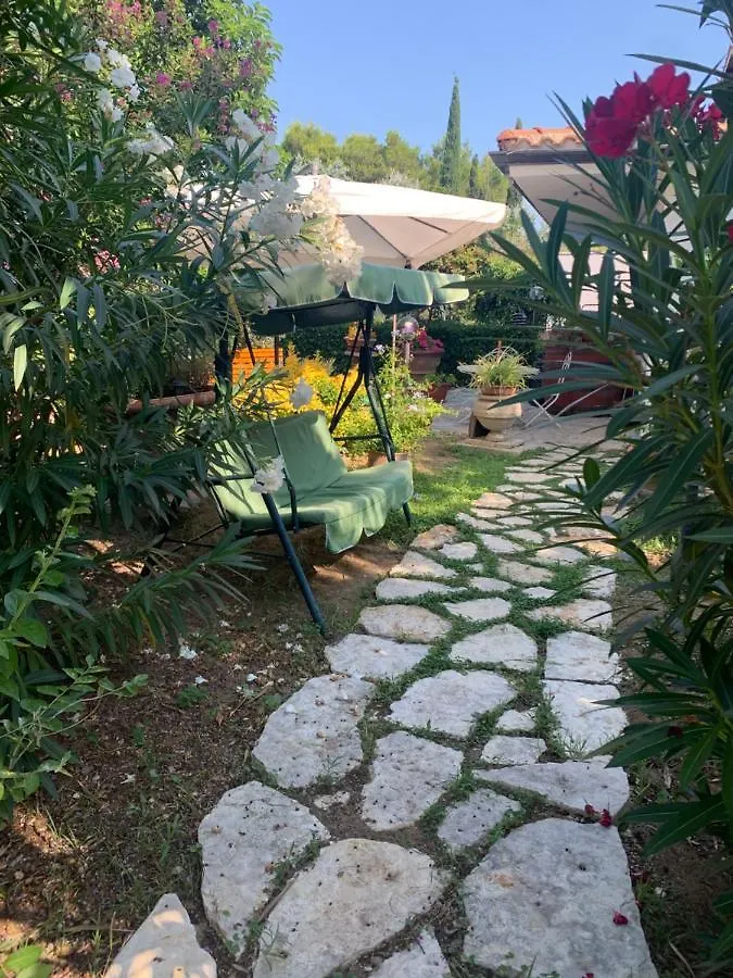 Villa Anna Guesthouse Brindisi 0*,  Italy